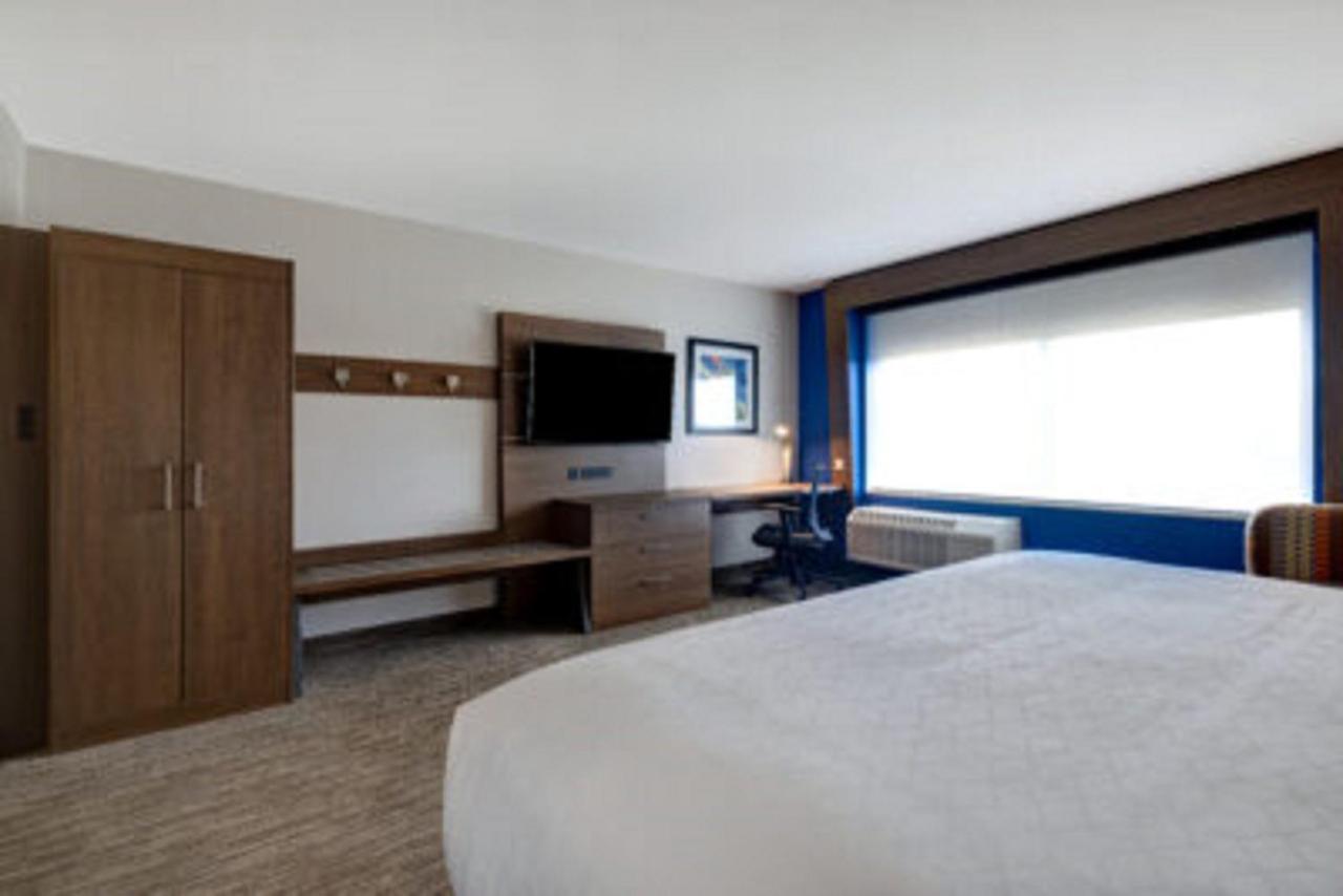 Holiday Inn Express & Suites - Grand Rapids South - Wyoming By Ihg エクステリア 写真