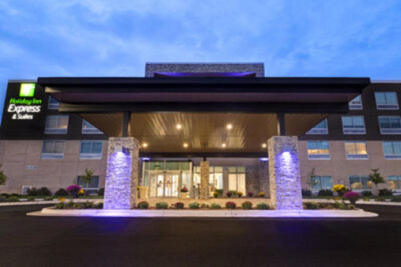 Holiday Inn Express & Suites - Grand Rapids South - Wyoming By Ihg エクステリア 写真