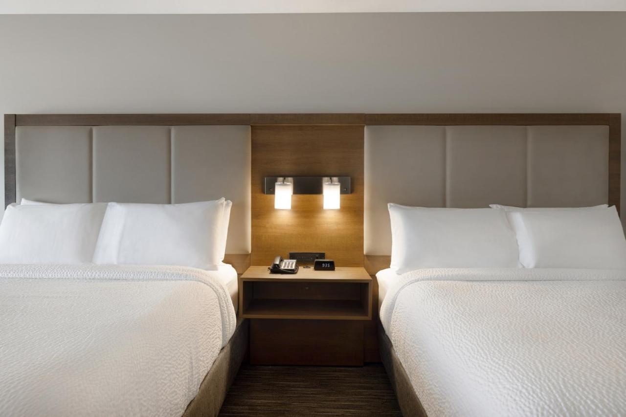 Holiday Inn Express & Suites - Grand Rapids South - Wyoming By Ihg エクステリア 写真