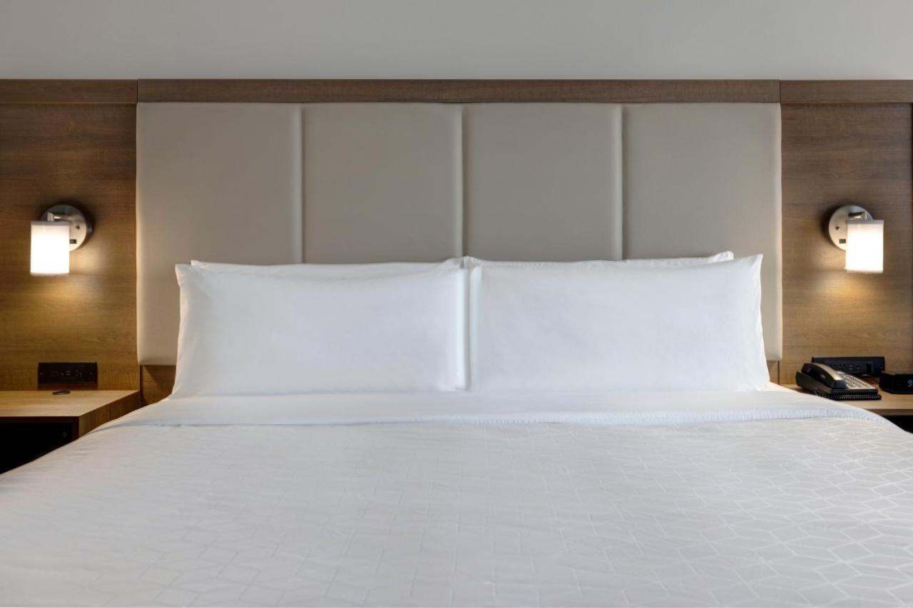 Holiday Inn Express & Suites - Grand Rapids South - Wyoming By Ihg エクステリア 写真