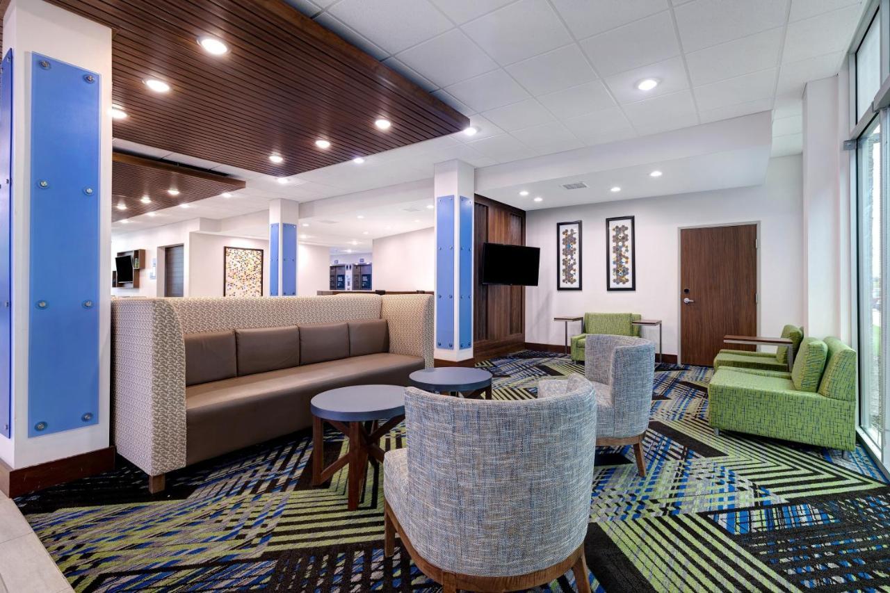 Holiday Inn Express & Suites - Grand Rapids South - Wyoming By Ihg エクステリア 写真