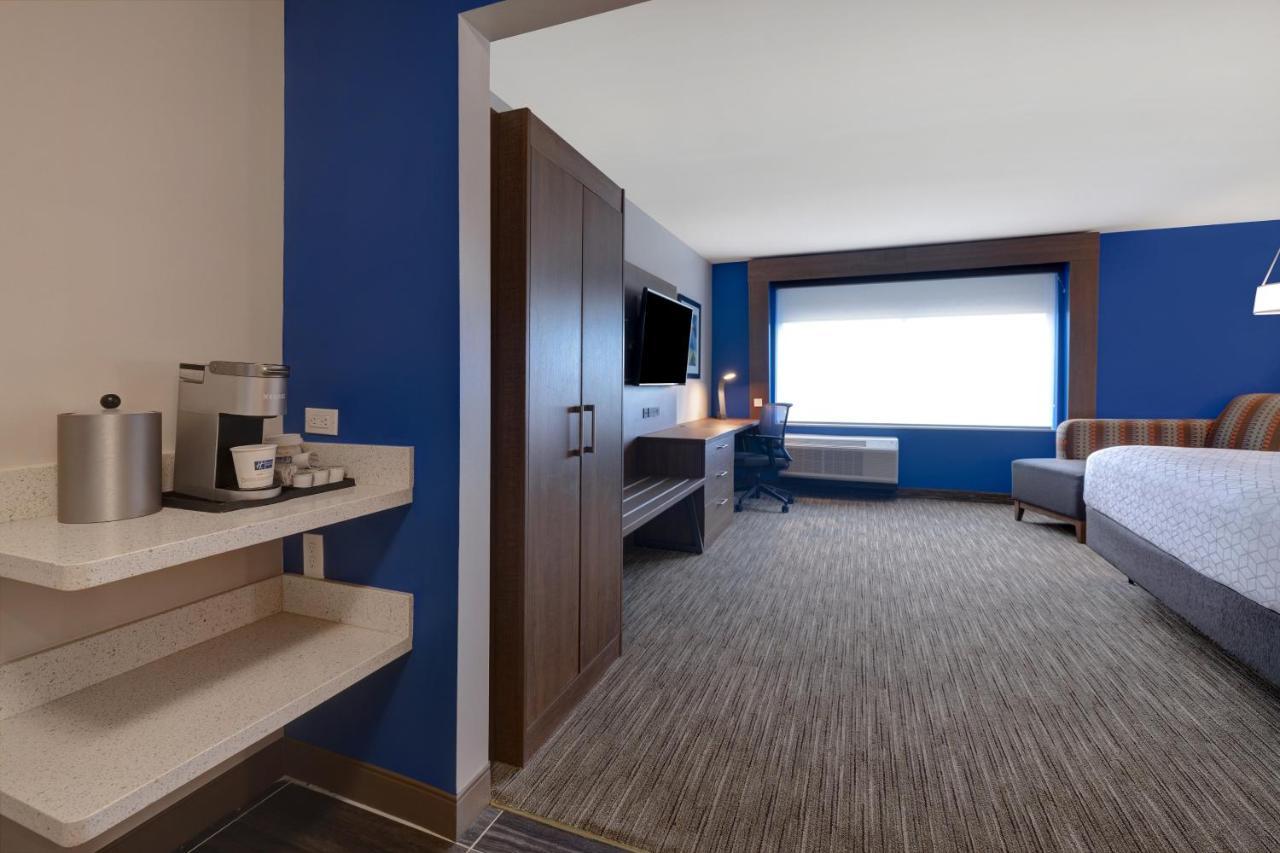 Holiday Inn Express & Suites - Grand Rapids South - Wyoming By Ihg エクステリア 写真